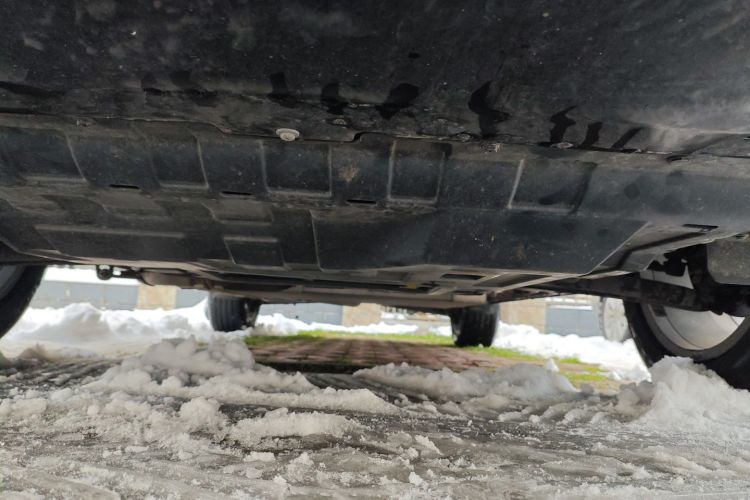 蓝电E5 2023款 1.5L DE-i 100KM畅享型 7座局部细节9008