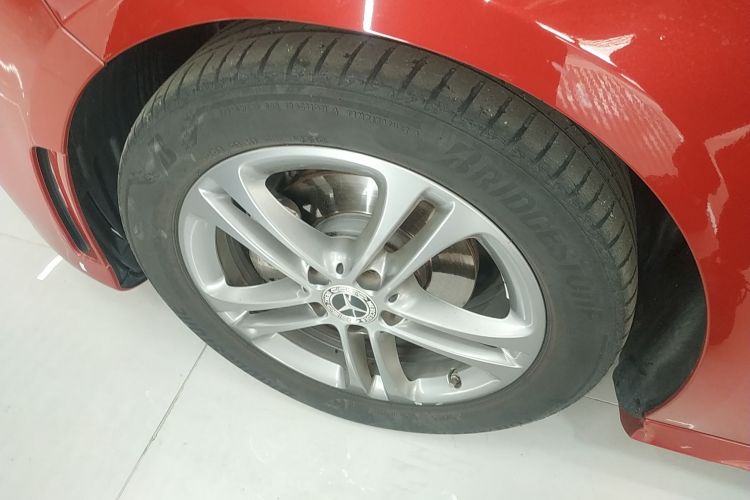 奔驰A级 2020款 改款二 A 180 L 运动轿车车身外观6007