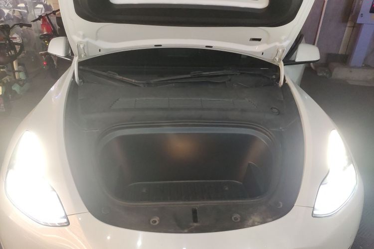 特斯拉 Model Y 2022款 改款 后轮驱动版局部细节24