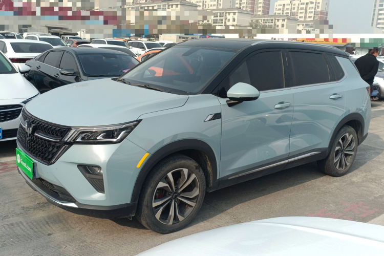 五菱汽车 五菱星辰 2021款 1.5T CVT星辉版车身外观4