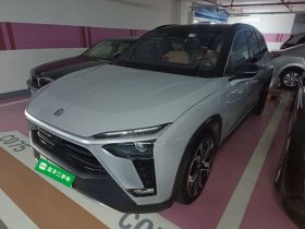 蔚来ES8 2020款 580KM 七座版
