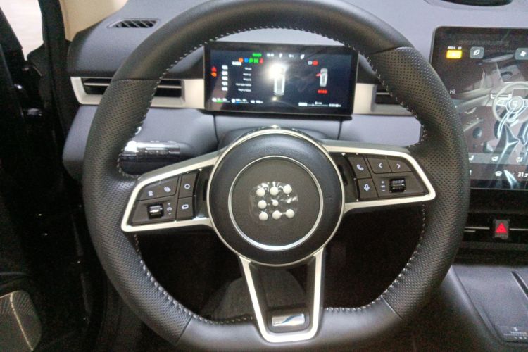 蓝电E5 PLUS 2026款 165km 长续航先享版Ultra 5座局部细节13