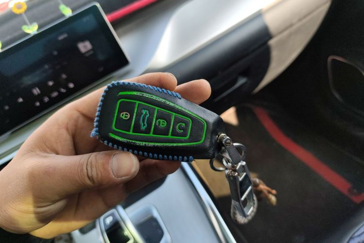 吉利汽车 缤越 2019款 260T DCT骑士 国VI中控内饰11