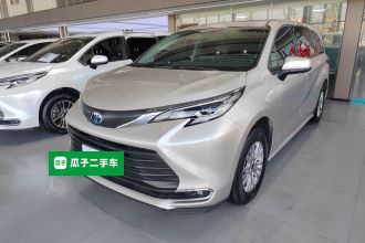 丰田 赛那SIENNA 2021款 2.5L混动 舒适版