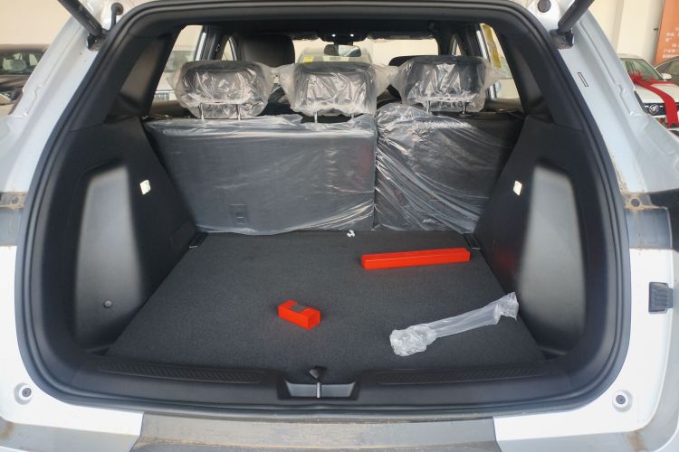 五菱汽车 五菱星光S 2025款 510km 领航型机舱底盘23