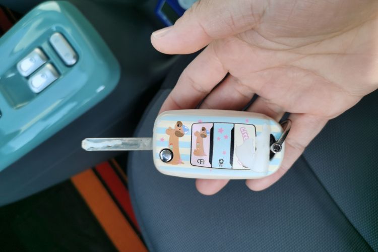 长安启源 长安Lumin 2023款 301km 蜜沁款中控内饰7001