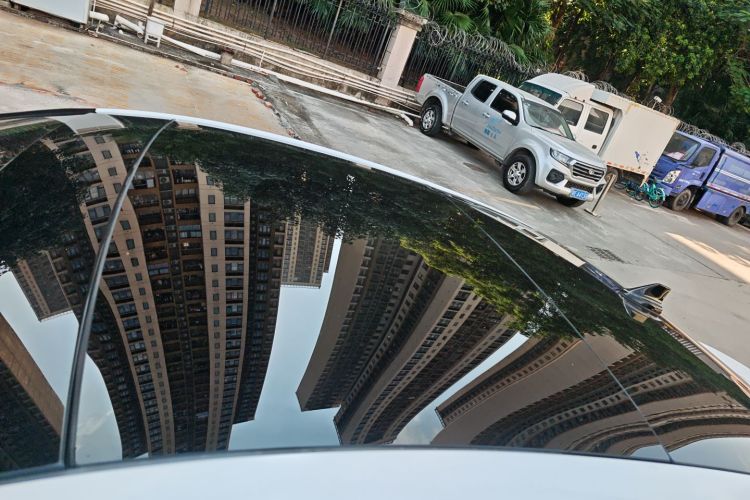 福特 福克斯 2022款 三厢 EcoBoost 180 自动ST Line局部细节57