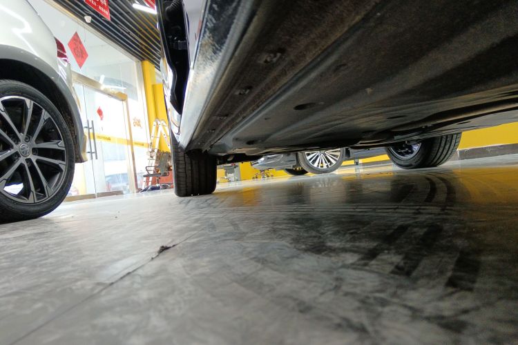 大众 帕萨特 2024款 380TSI 星空精英版局部细节9001