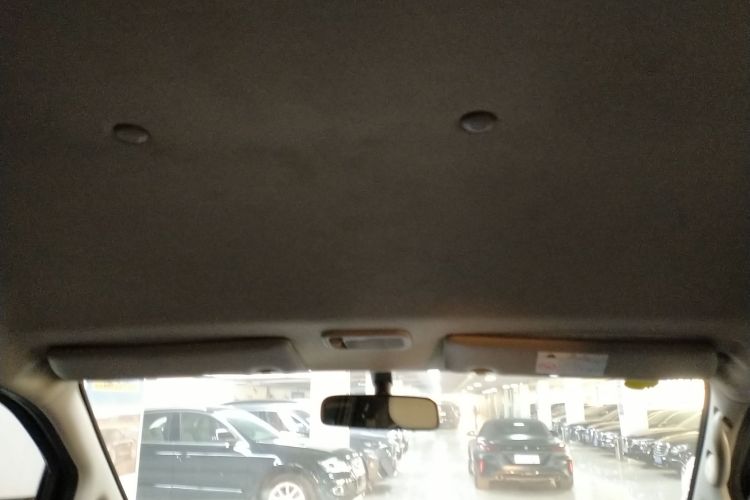 东风风行 菱智 2022款 M5 1.6L 实用型 5座局部细节22