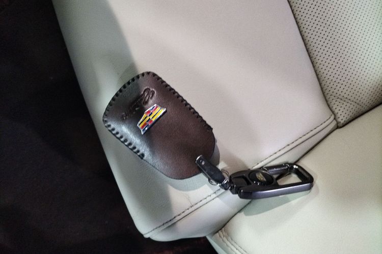 凯迪拉克XTS 2017款 28T 精英型中控内饰11