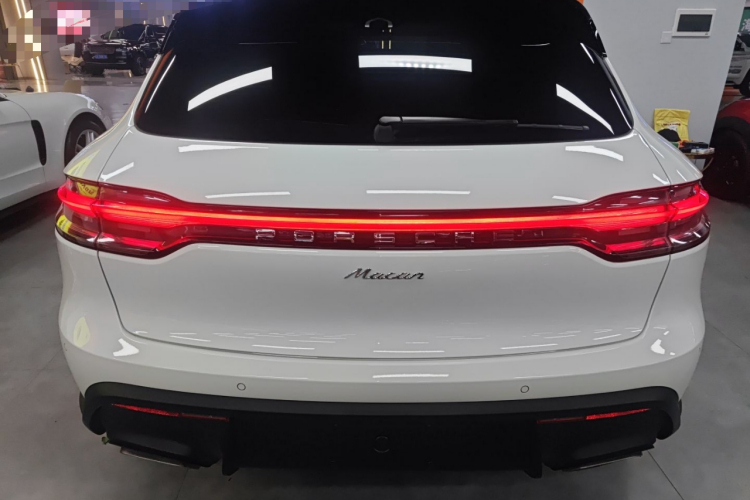 保时捷 2023款 Macan 2.0T车身外观6004