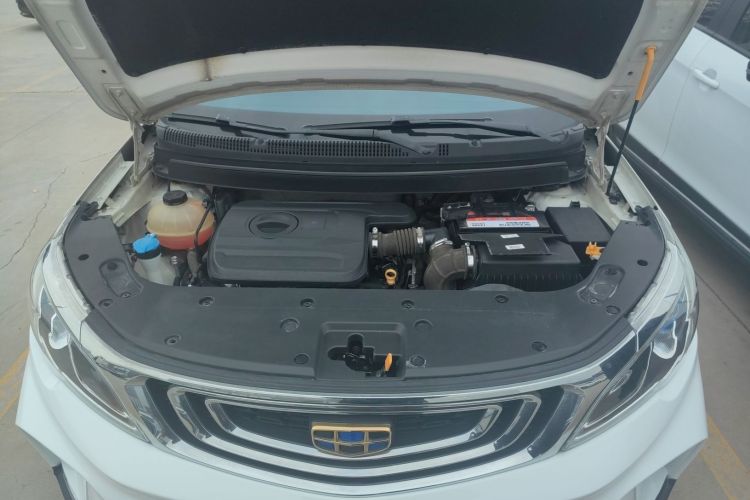 吉利汽车 远景X3 2017款 1.5L 自动尊贵型机舱底盘24