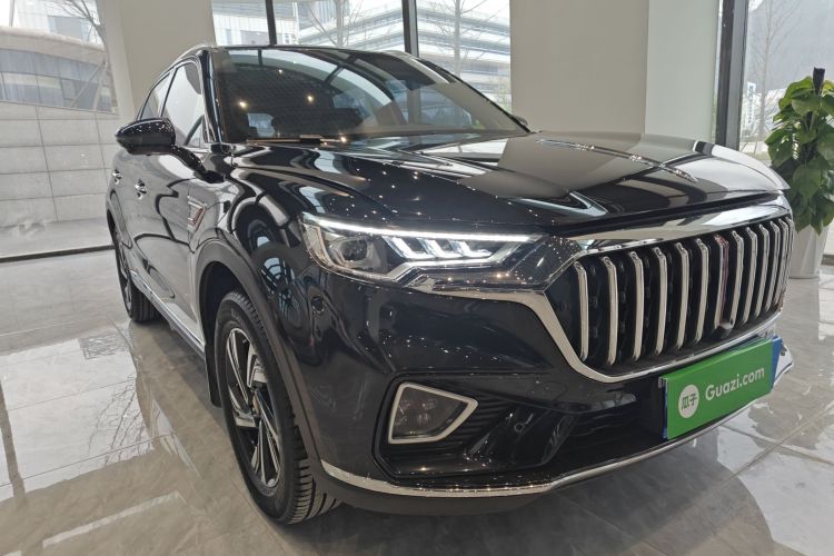 红旗HS5 2022款 改款 2.0T 智联旗享版车身外观3