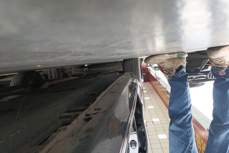 红旗H5 2024款 2.0T 自动智联旗畅版局部细节9001