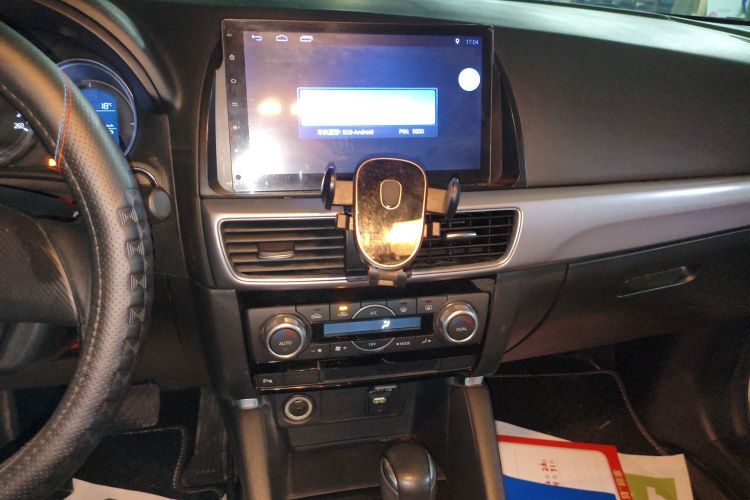 马自达CX-5 2015款 2.0L 自动两驱都市型中控内饰16