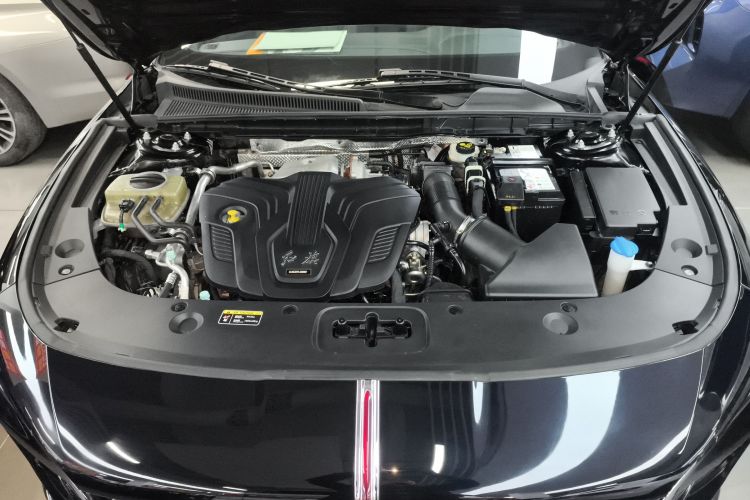 红旗H5 2023款 2.0T 自动智联旗畅版局部细节24