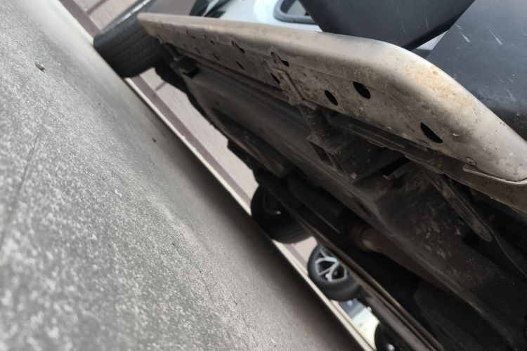 捷豹F-PACE 2018款 2.0T 两驱都市尊享版局部细节9001