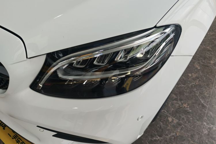 奔驰C级 2019款 C 180 L 时尚型运动版局部细节36