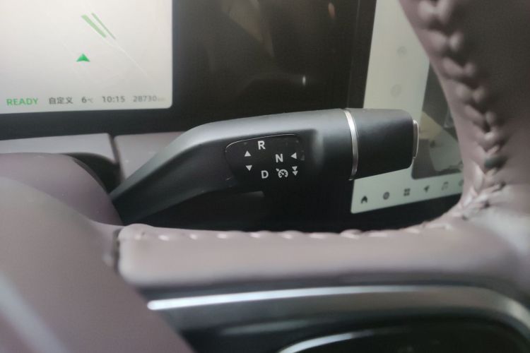 零跑汽车 零跑C11 2023款 增程 200舒享版中控内饰18