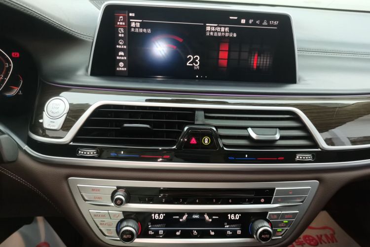 宝马7系 2019款 730Li 豪华套装局部细节16