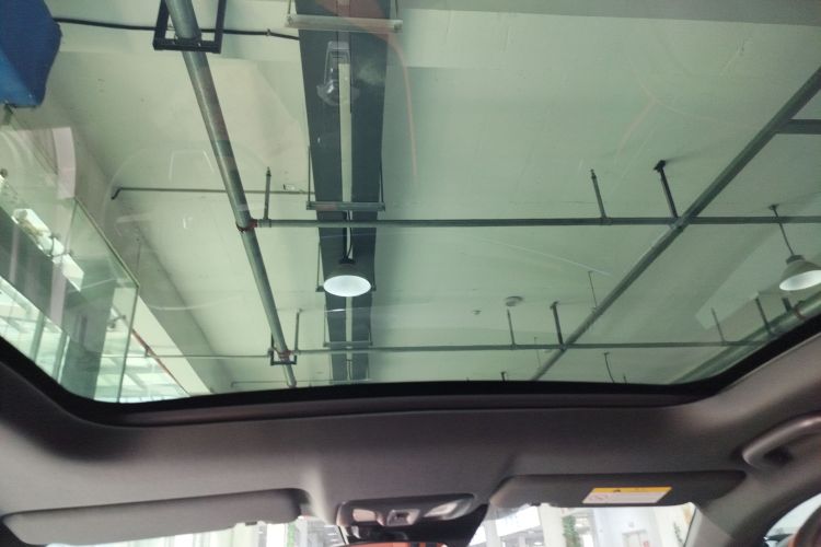 长安UNI-V 智电iDD 2023款 智电iDD 1.5T 113km智酷型局部细节22