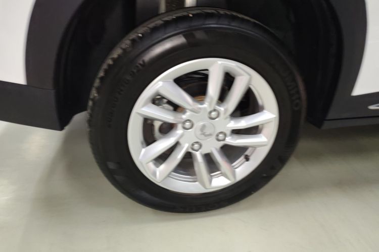 五菱汽车 五菱星驰 2022款 1.5L 手动自在型车身外观6008