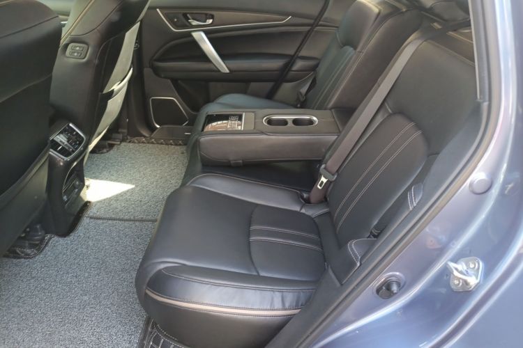 本田 冠道 2020款 370TURBO 四驱至尊版 双色中控内饰21