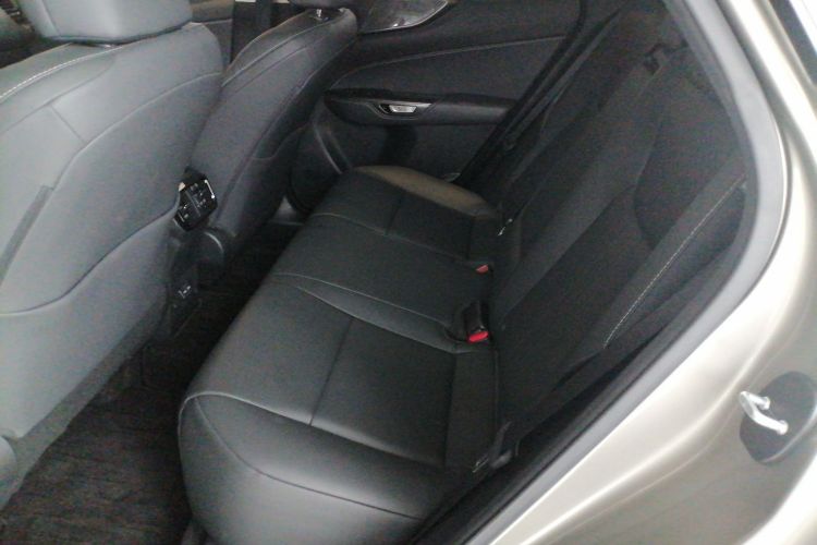 雷克萨斯NX 2022款 260 前驱 创悦版中控内饰21