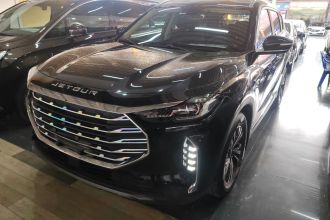 捷途X70 PLUS 2021款 1.5T DCT山 7座