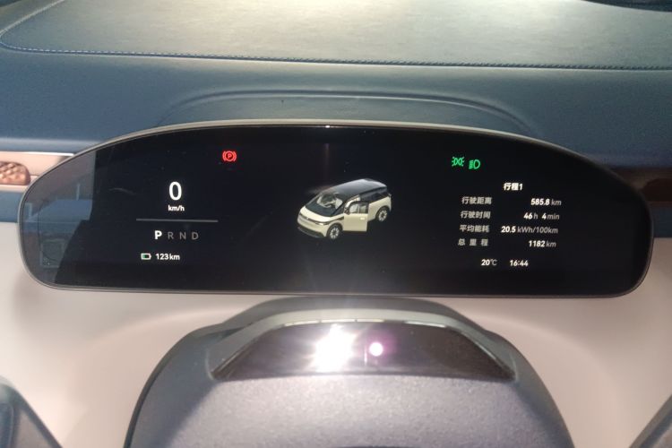 极氪MIX 2025款 长续航智驾版局部细节14