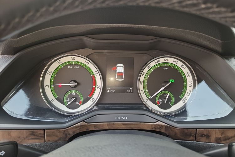 斯柯达 速派 2018款 TSI330 DSG舒适版 国V中控内饰14