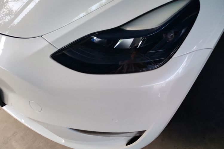 特斯拉 Model Y 2021款 长续航全轮驱动版局部细节36