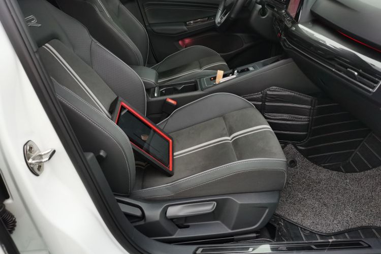 大众 高尔夫 2021款 280TSI DSG R-Line局部细节41