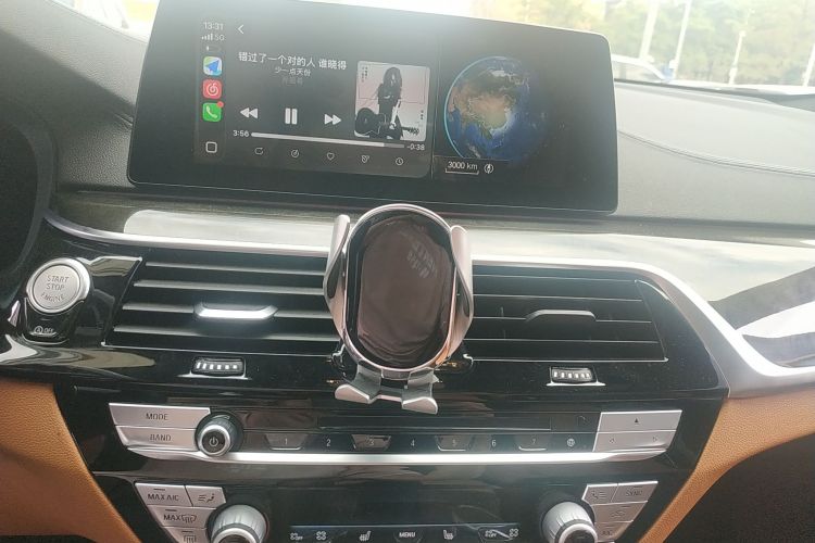 宝马6系GT 2019款 630i M运动套装中控内饰16