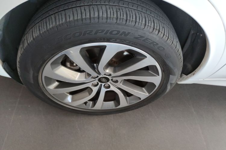 路虎 发现运动版 2023款 249PS R-Dynamic S 性能版车身外观6007