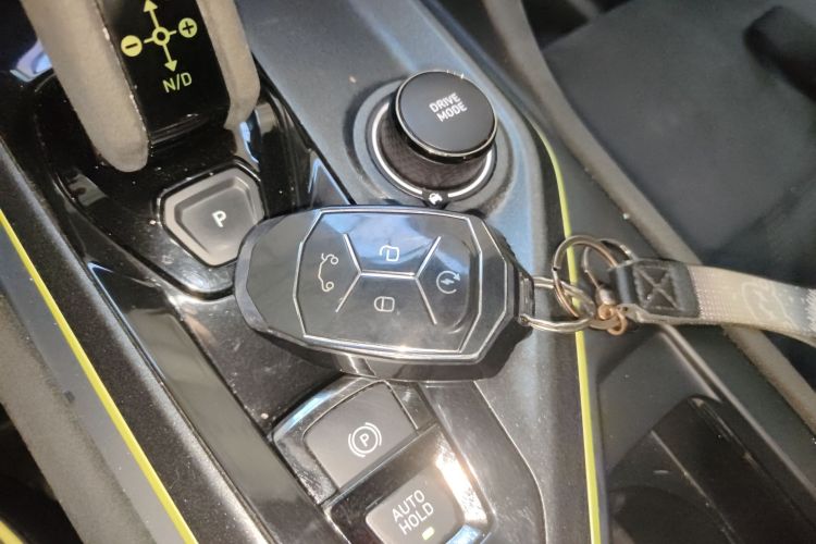 领克03 2019款 03+ 2.0TD 自动驭风版中控内饰11