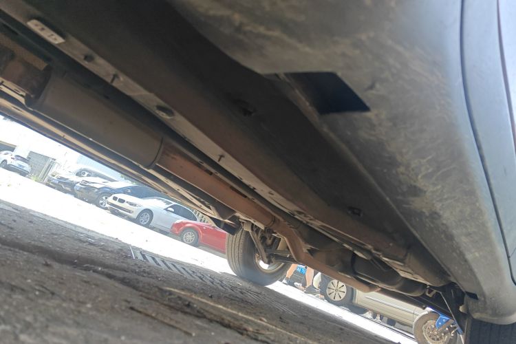 Jeep 指南者 2017款 200T 自动家享版局部细节9002