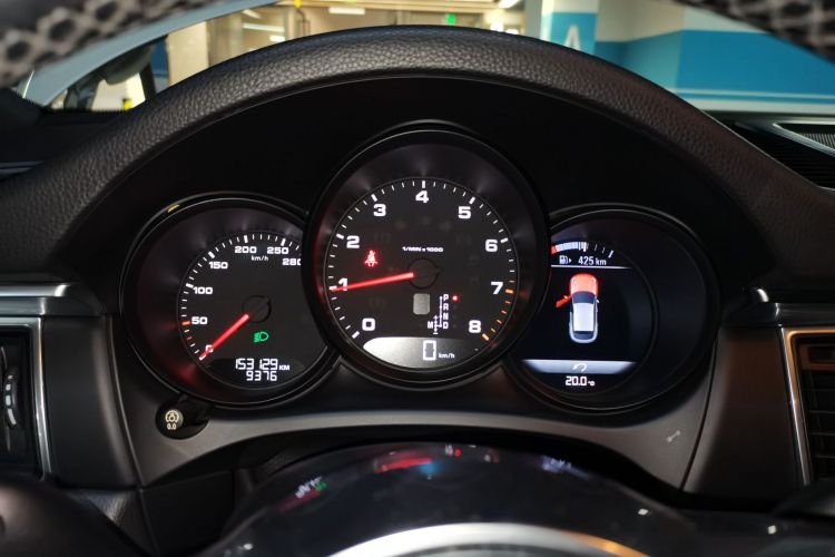 保时捷 2017款  Macan 2.0T中控内饰14