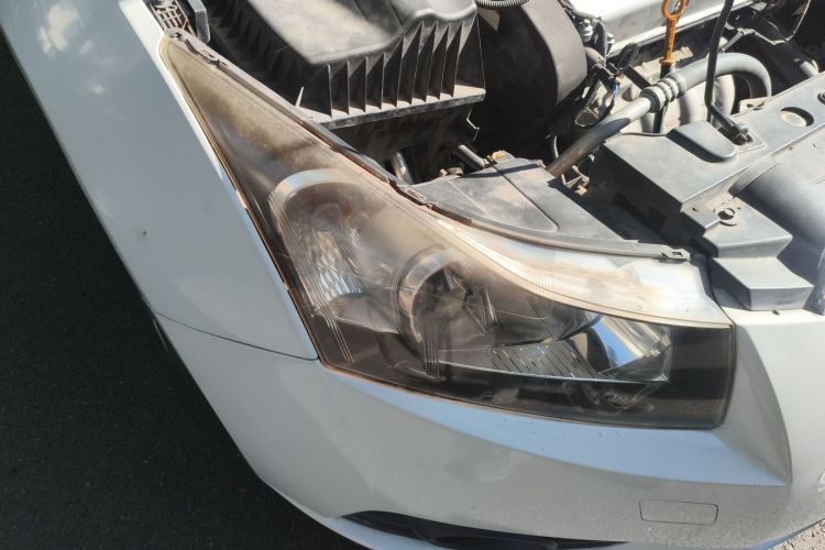 雪佛兰 科鲁兹 2013款 掀背 1.6L 自动豪华型车身外观8