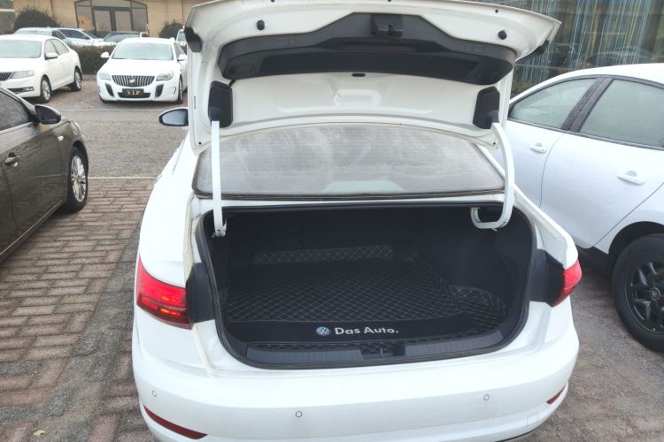 大众 速腾 2020款 280TSI DSG舒适型 国VI机舱底盘23