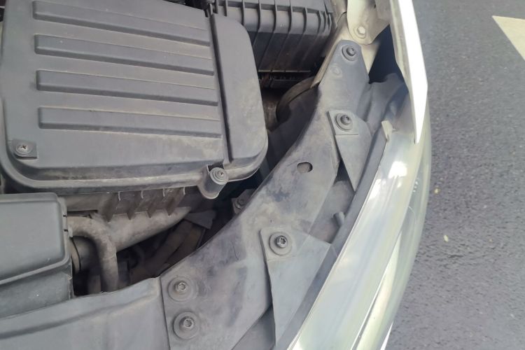 大众 高尔夫 2012款 1.4TSI 自动豪华型局部细节9007