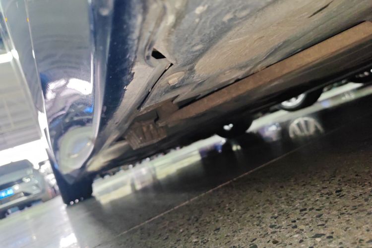 宝马1系 2021款 120i M运动曜夜版局部细节9002