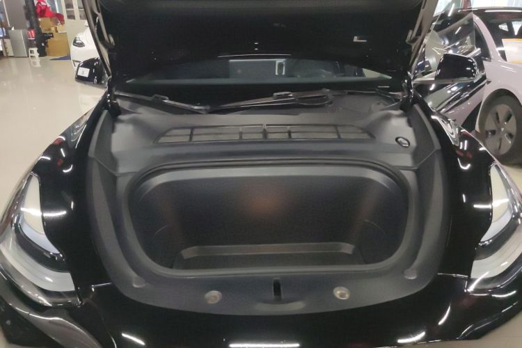 特斯拉 Model Y 2022款 改款 后轮驱动版局部细节24