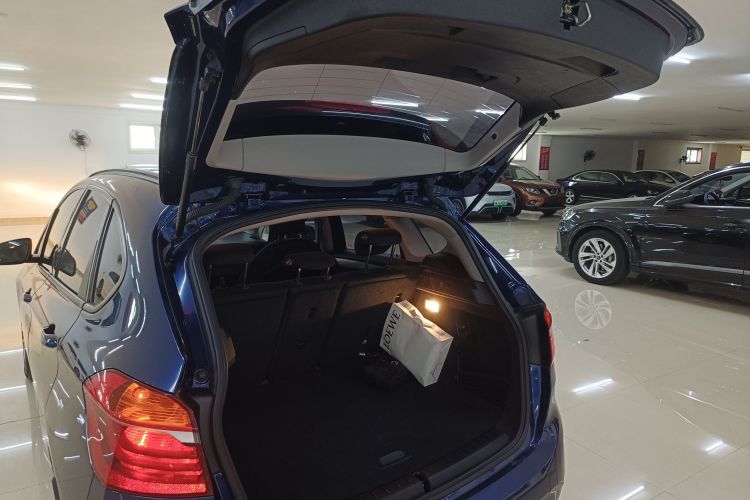 宝马2系旅行车 2016款 218i 时尚型局部细节23