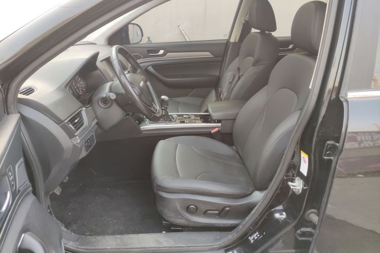 哈弗H6 2018款 红标 运动版 1.5T 手动两驱精英型中控内饰19