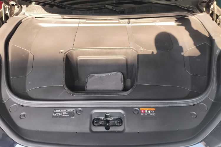 极氪001 2023款 WE版 100kWh局部细节24