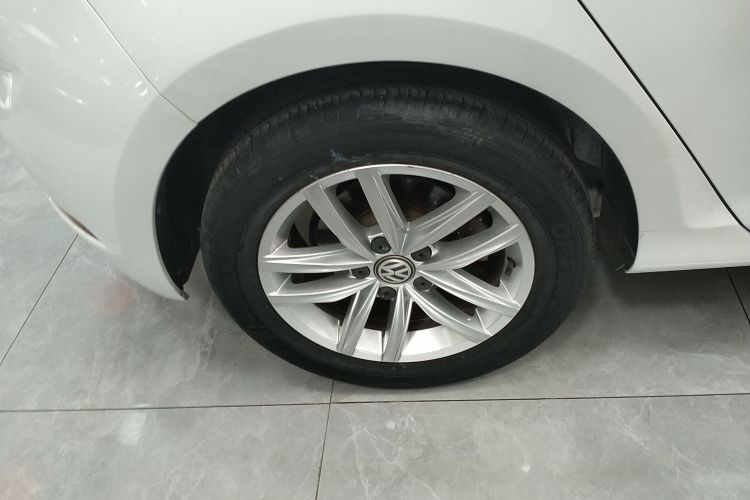 大众 高尔夫 2019款 280TSI DSG舒适型 国V车身外观6002