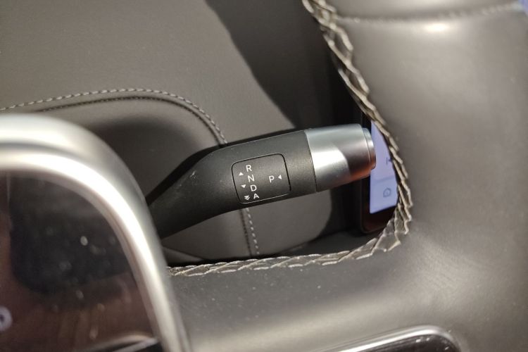 理想汽车 理想L6 2024款 Pro中控内饰18