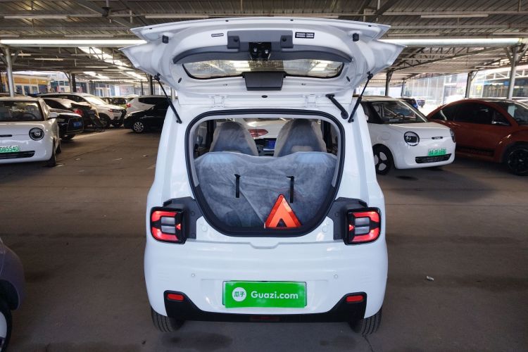 吉利银河 2024款 熊猫mini 200km 耐力熊机舱底盘23