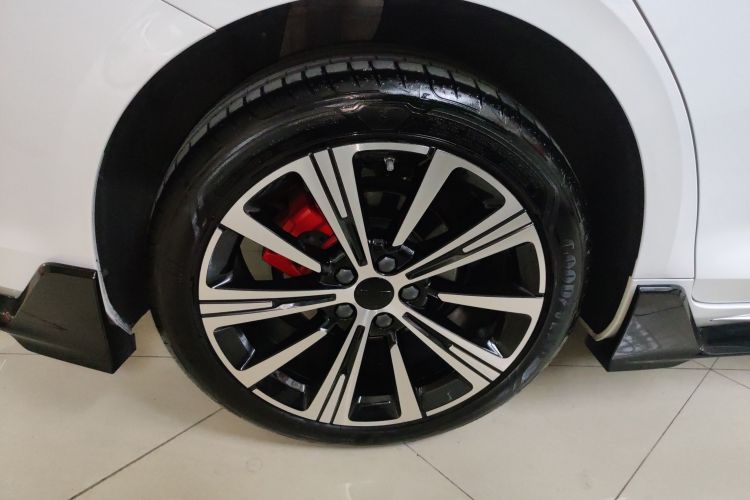 吉利汽车 星瑞 2025款 东方曜 2.0TD 揽星版车身外观6008